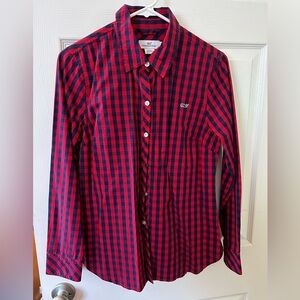 Vineyard vines size 4